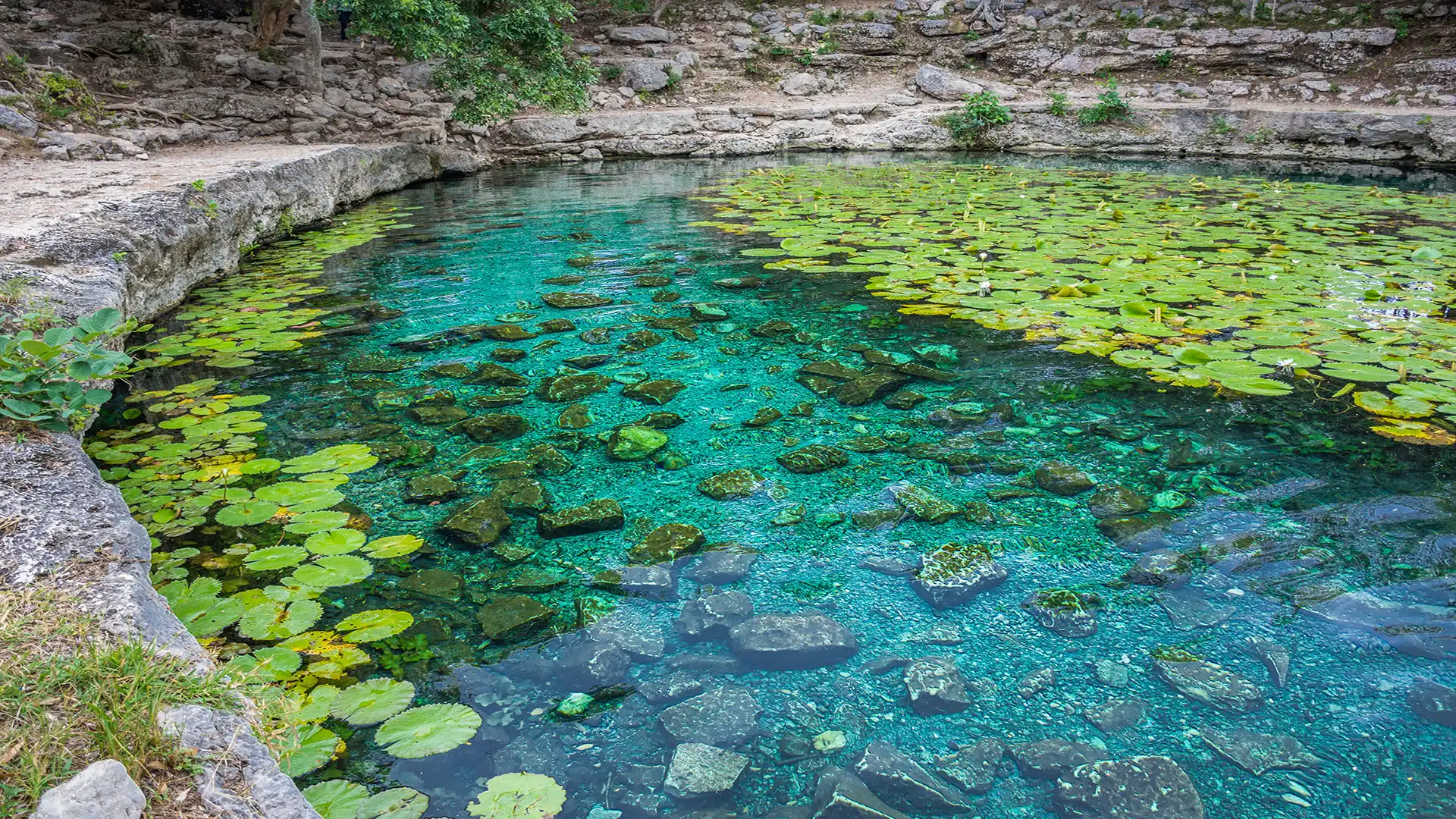 Cenote Xlacah