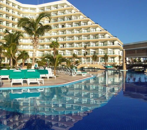 Grand Oasis Cancun Package