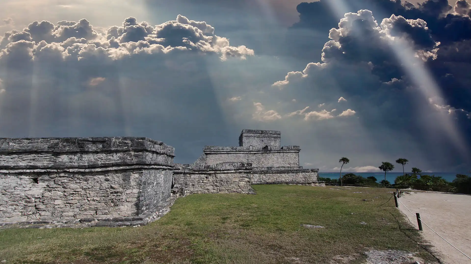 The Moon in Tulum