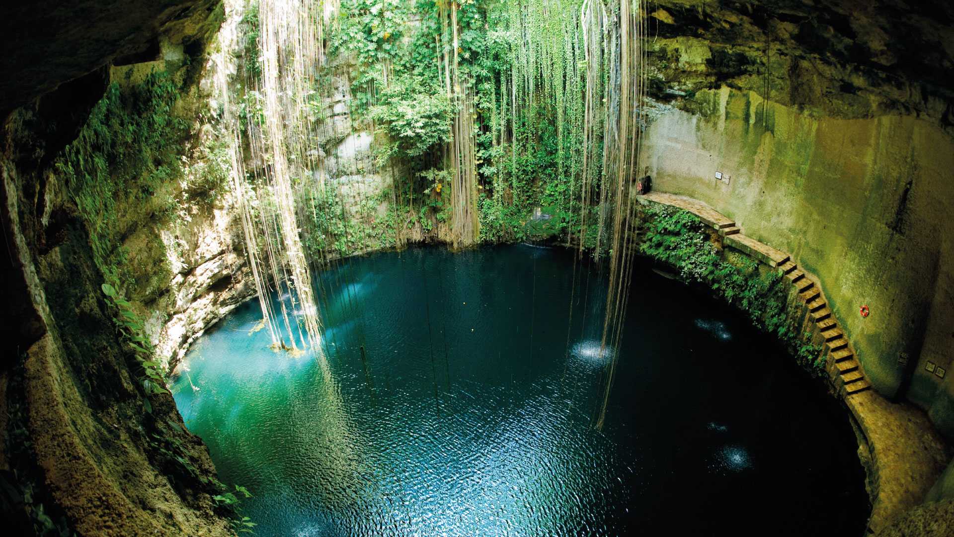 Cenote Ik Kil