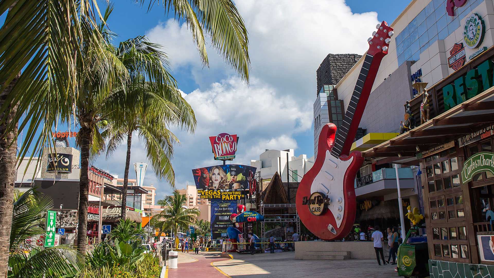 clubs cancun hotel zone