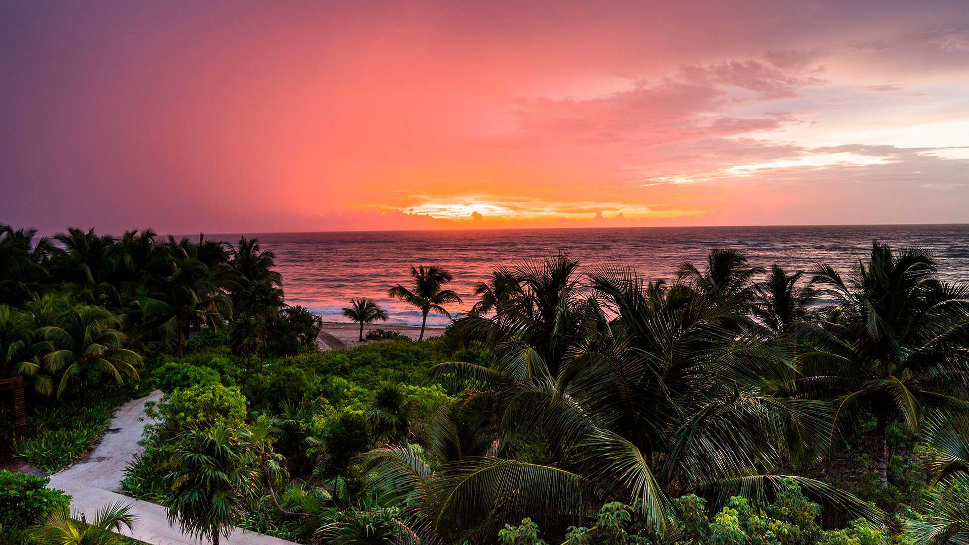 Amazing sunsets in Riviera Maya